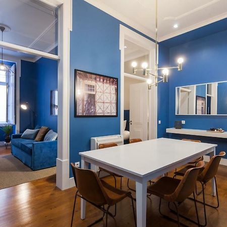 Baixa Vintage Three-Bedroom Apartment - By Lu Holidays Lisbon Bagian luar foto